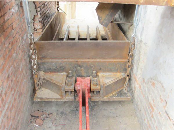 ����鿴��ϸ��Ϣ���⣺�ع�ʯѡ���豸 �Ķ�������2758